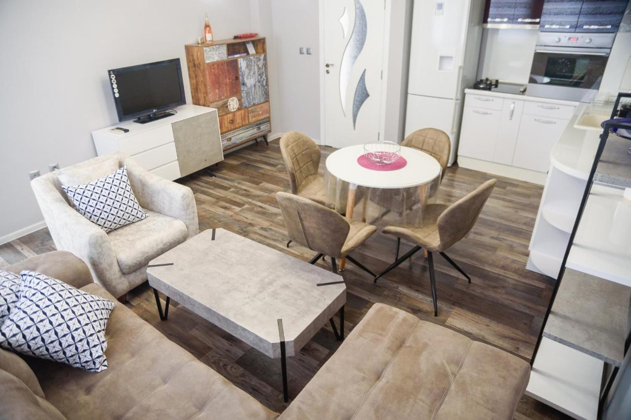 Apartment Martini Burgas City Eksteriør billede