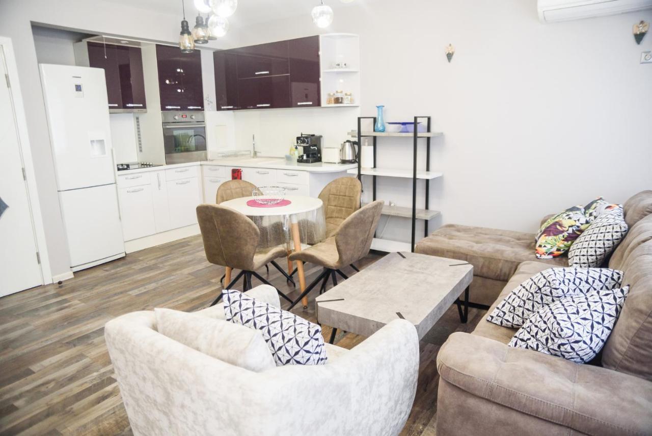 Apartment Martini Burgas City Eksteriør billede