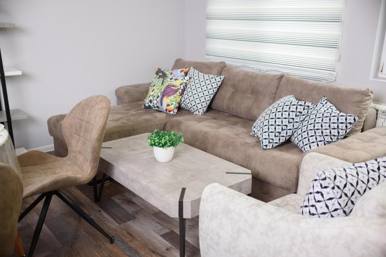 Apartment Martini Burgas City Eksteriør billede